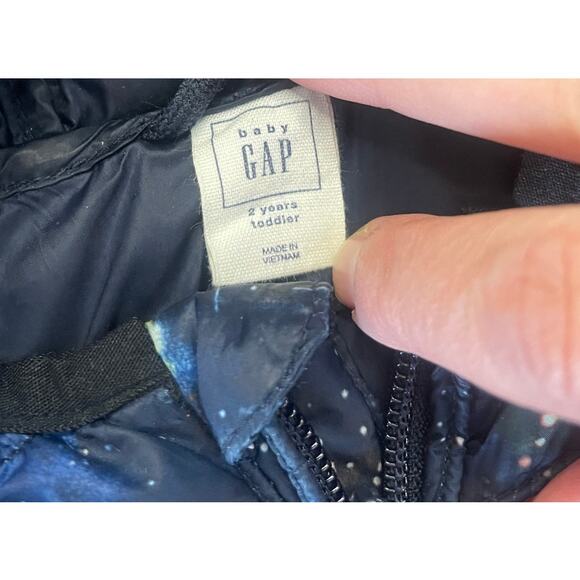 Baby Gap Space Theme Puffer Full Zip Jacket Hoodie Pockets - Size Boy's 2T - Picture 3 of 7